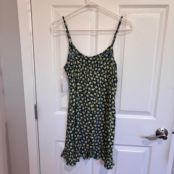 Abound RUFFLE CAMI MINI DRESS - Picture 5 of 7